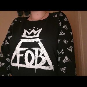 Fall out boy sweater (NWOT)